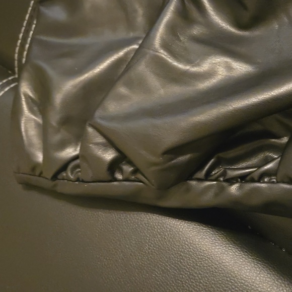 NWT Cider Faux Leather Mini - Picture 2 of 3